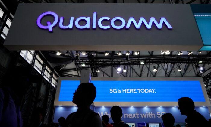 Qualcomm to Spend $4.2 Billion More on Chips From GlobalFoundries