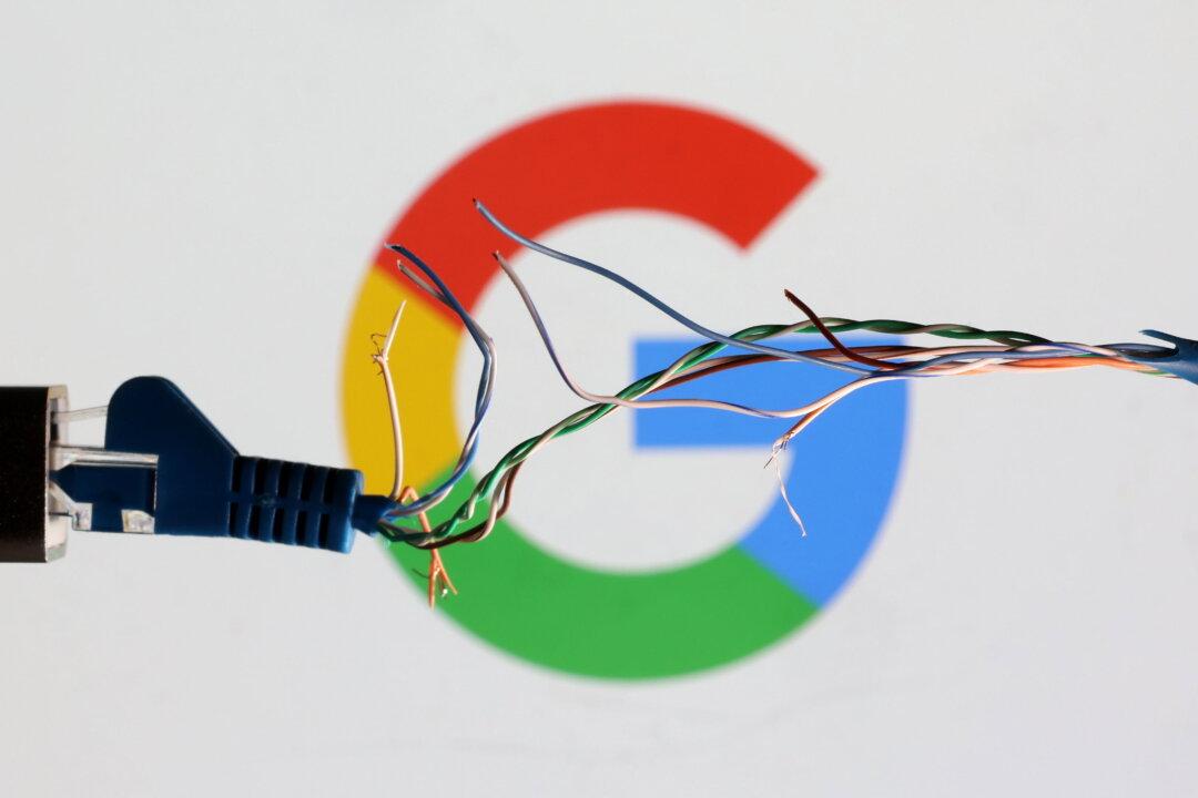 Google Back Up After Brief Outage: Downdetector