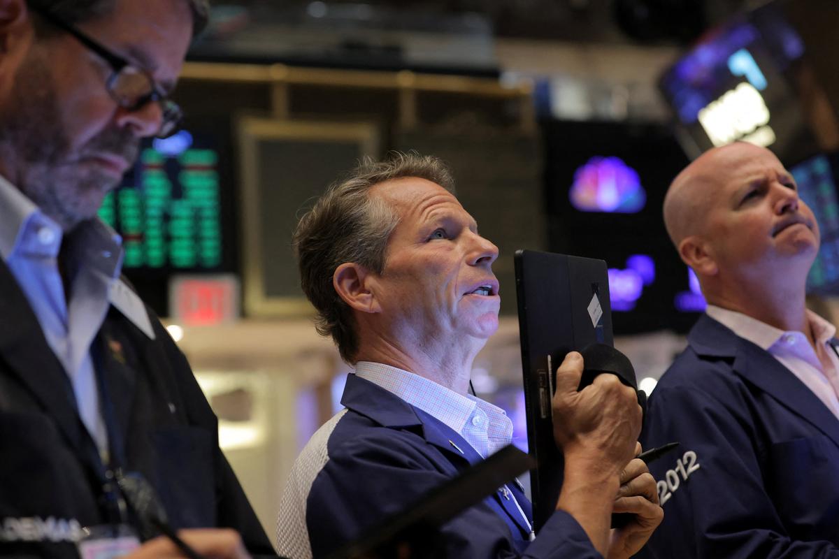 Chipmakers Drag Wall Street Lower After Micron’s Warning