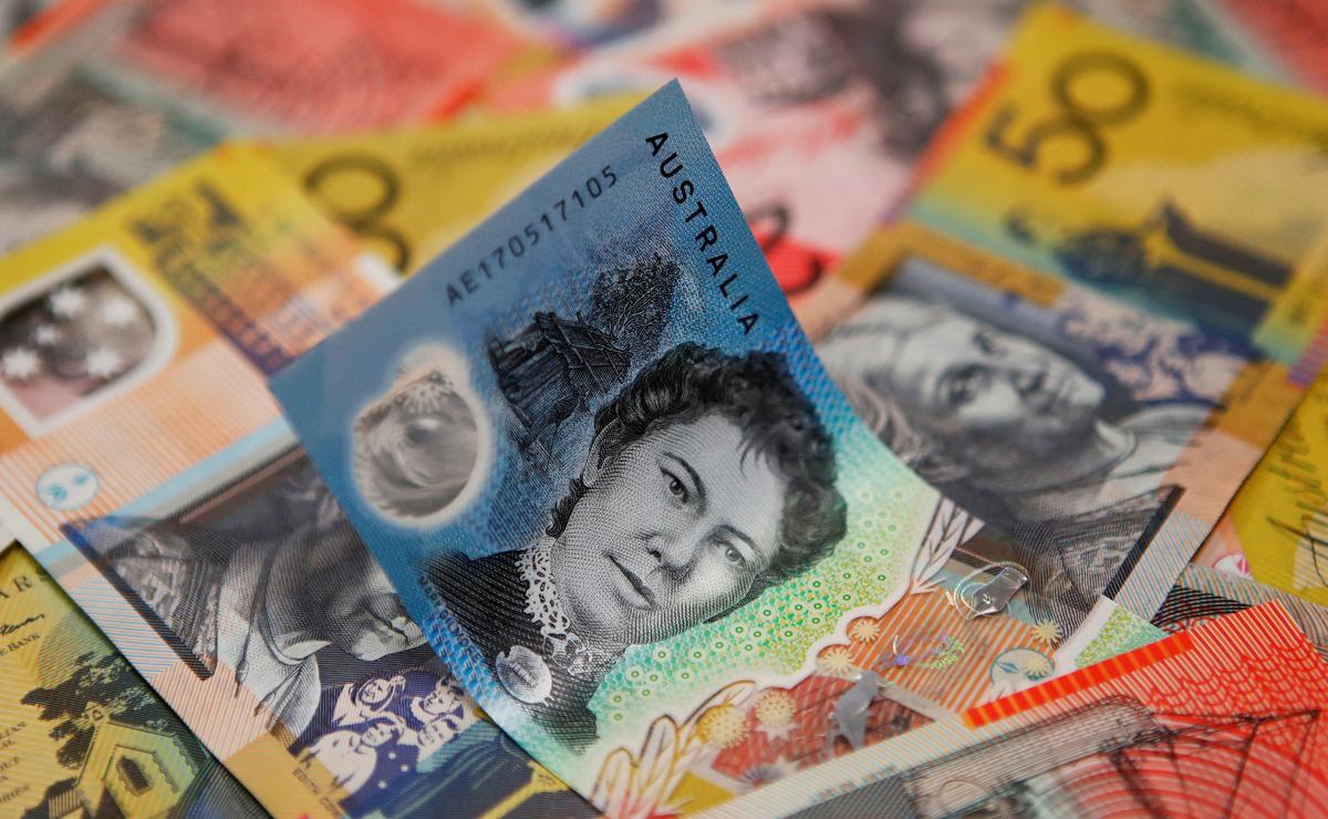 MPs Debate as Australia Set for Minimum Wage Increase on July 1