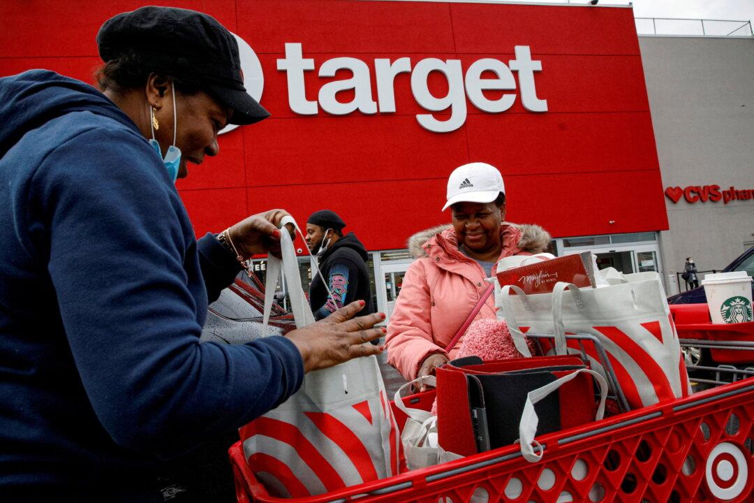 Target Profit Crumbles as Inflation-Weary Consumers Shun Discretionary Spending