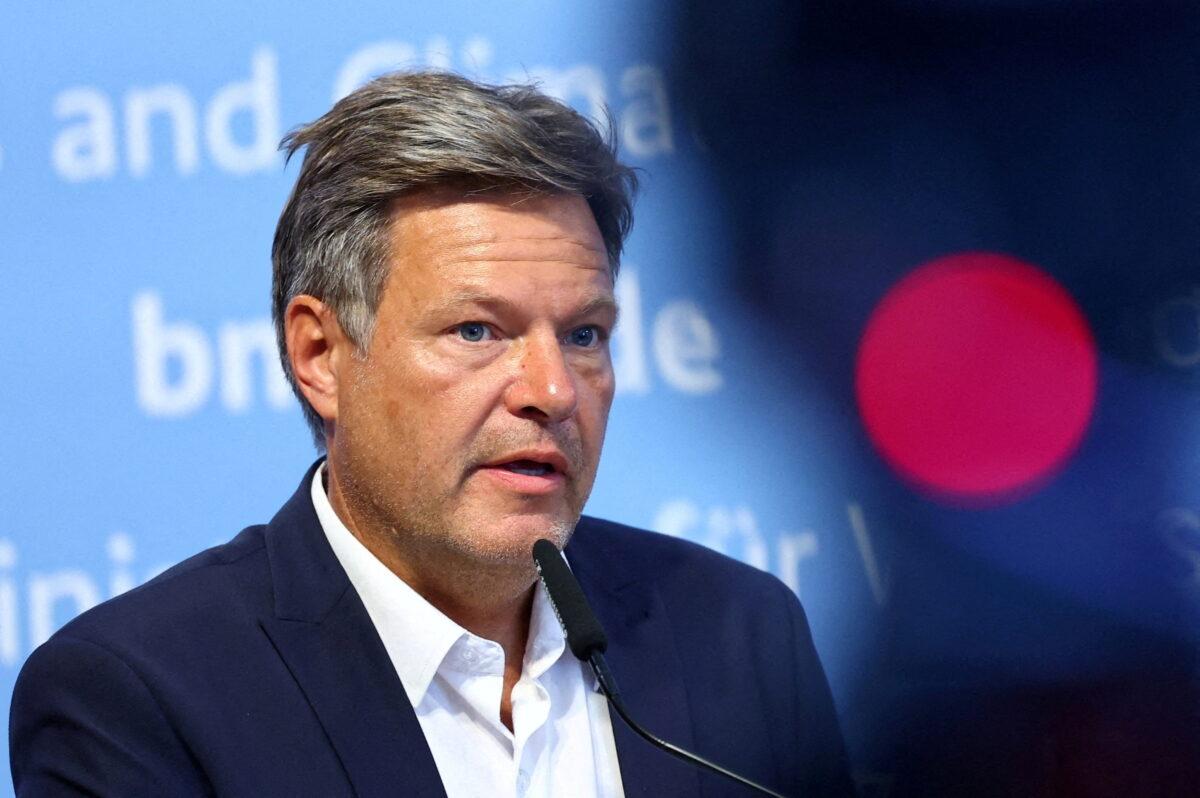 German Economy and Climate Action Minister Robert Habeck speaks during a news conference on the future use of liquefied natural gas, in Berlin, on Aug. 16, 2022. (Lisi Niesner/File Photo/Reuters)