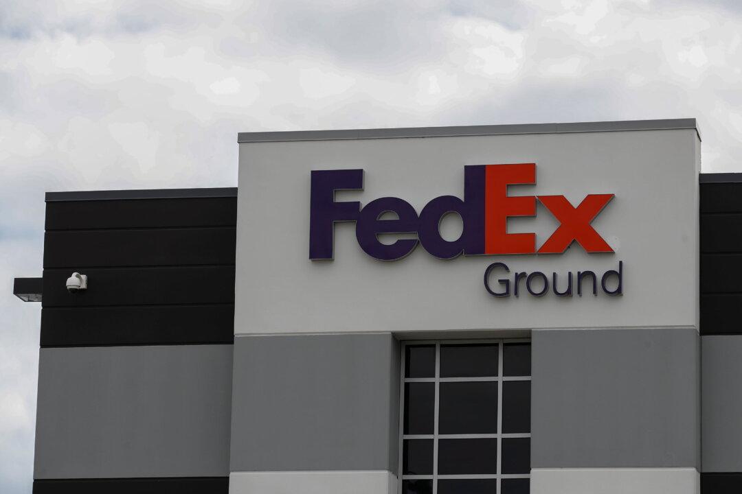 FedEx Sues, Then Cuts Ties With Delivery Contractor Patton