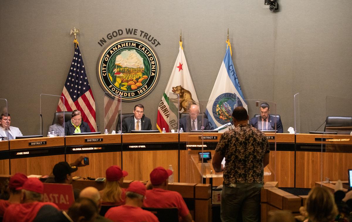 Residents Urge Anaheim Officials to Address Crime After Teen Shooting Death