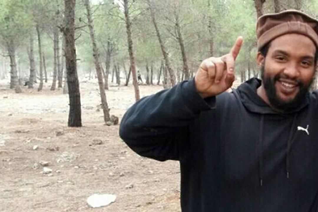 British Muslim who Denies Being ISIS ‘Beatle’ Jailed for 8 Years for Terrorist Offences