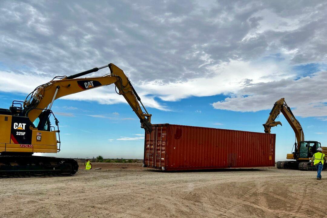 Arizona ‘Has Had Enough,’ Starts Stacking Shipping Containers in Border Wall Gaps