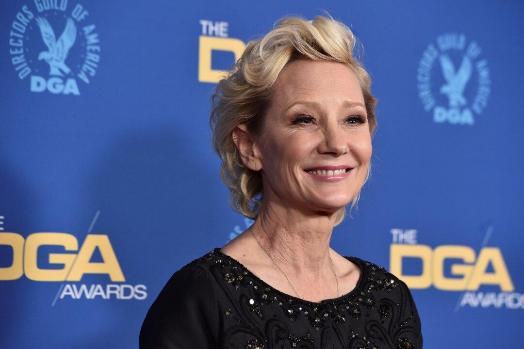 Anne Heche Is Brain Dead, but Remains on Life Support for Organ Donation