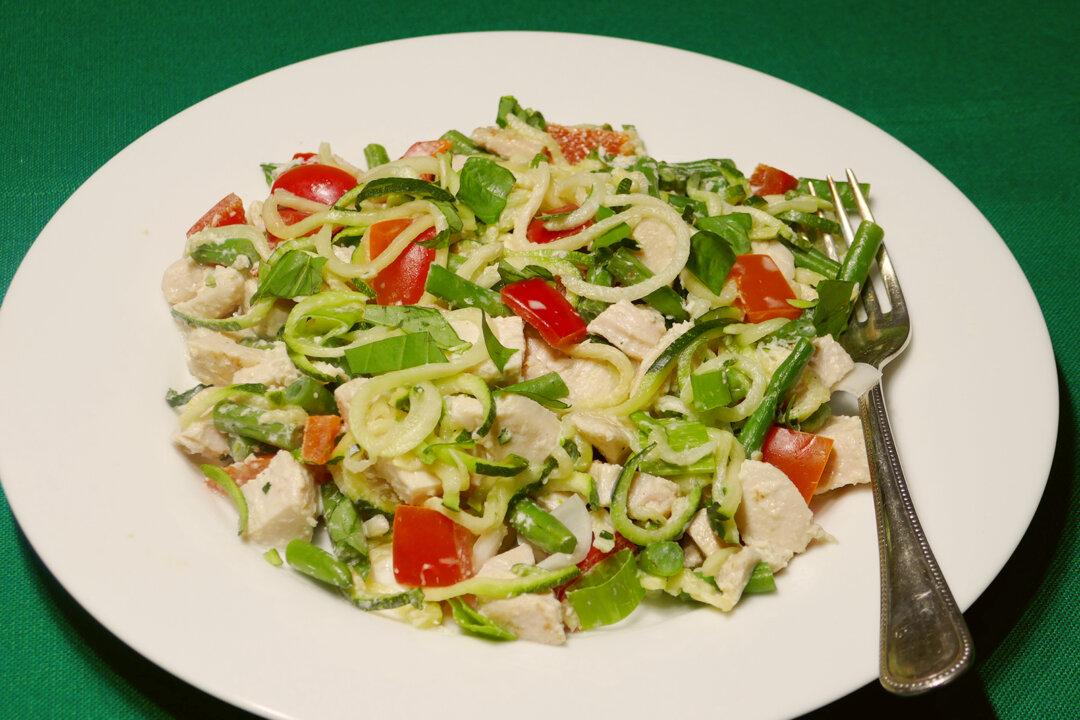 Zucchini Noodles Star in Summer ‘Pasta’ Salad