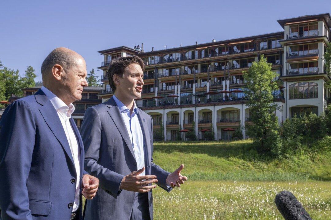 German Chancellor Olaf Scholz Coming to Canada to Meet With Trudeau, Business Leaders