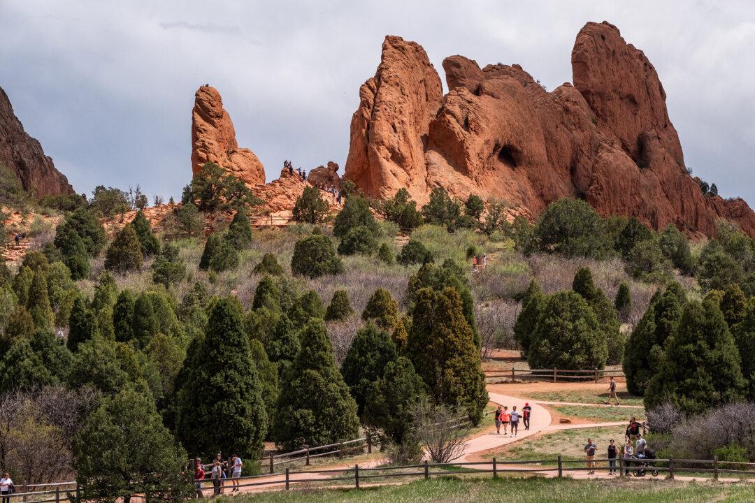 A Loop Trail Not to Be Overlooked at Colorado’s Garden of the Gods