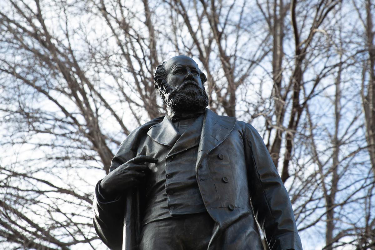 Australian City Council to Take Down Statue of Former State Premier Who Mutilated Aborginal Man’s Dead Body