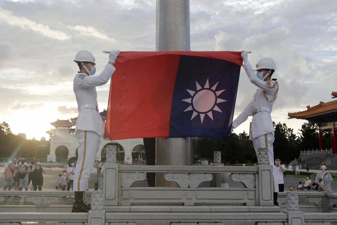Nearly Half of Australians Support Sending Troops to Defend Taiwan: Poll
