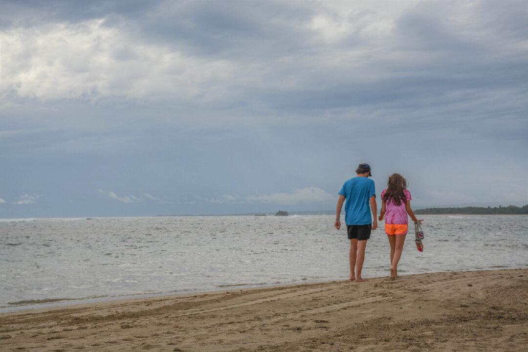 Americans Warned Against Going to Caribbean Tourist Destination Over Concerns of Violence