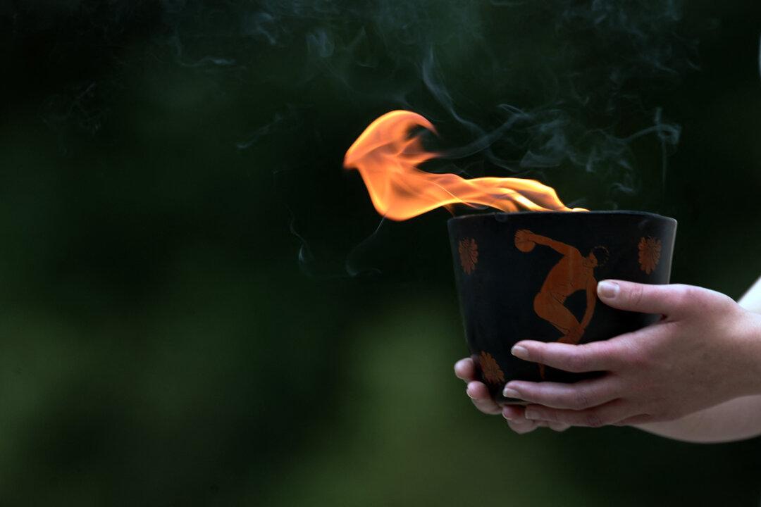 Book Review: ‘Olympia: The Birth of the Games’: A Fun, Though Violent Perspective of the Start of the Olympics