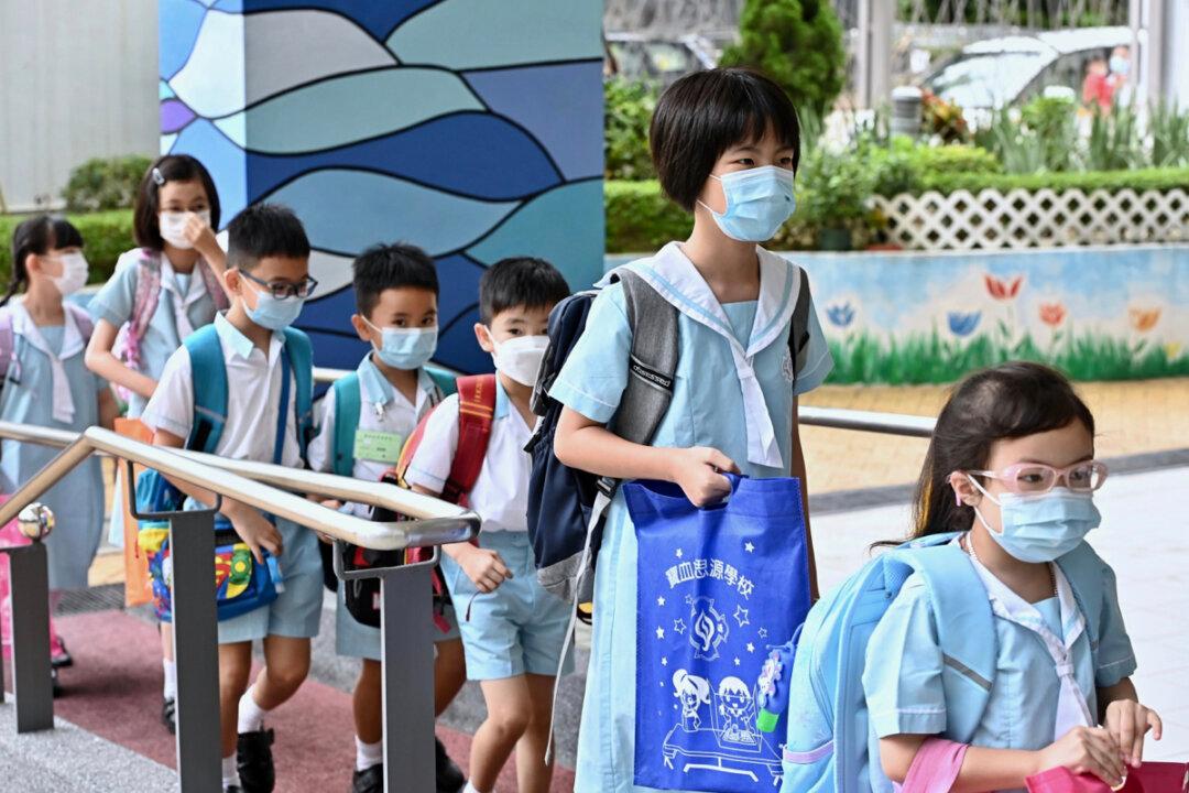 Children’s Rights Group Urges Government to Withdraw the New Compulsory Covid Vaccine Pass for Children