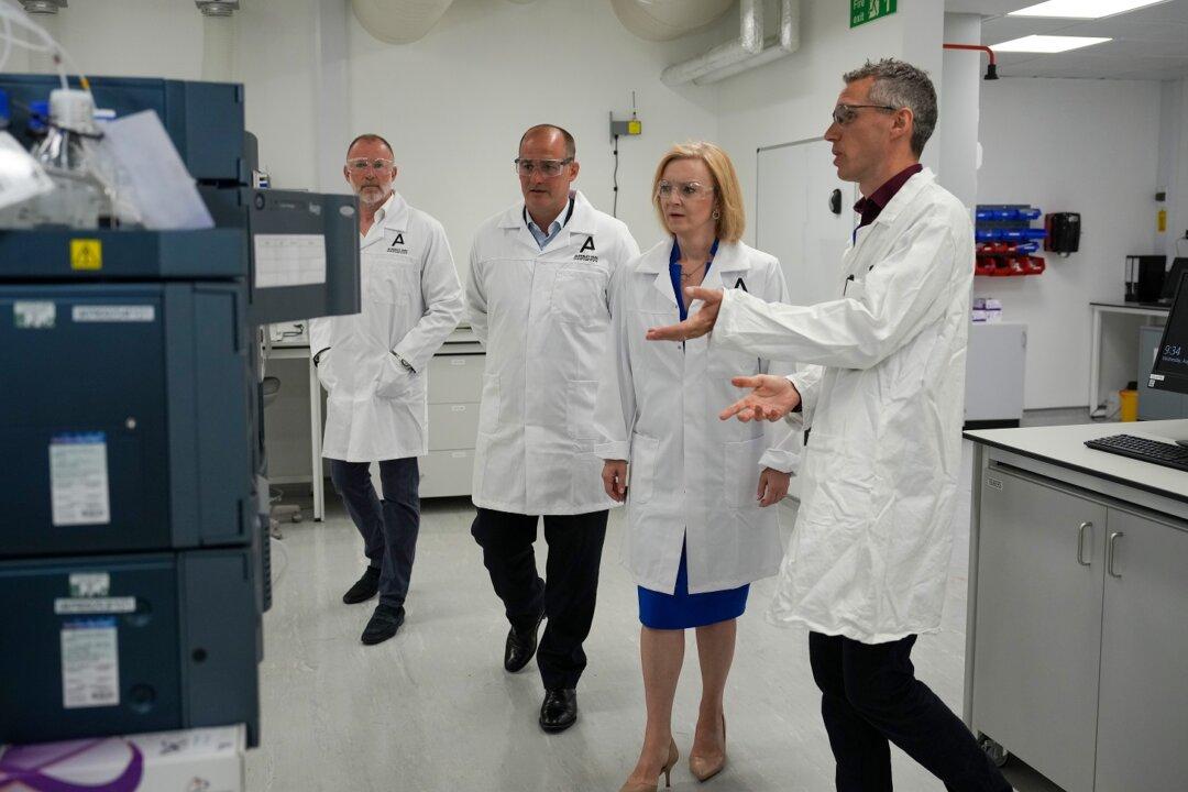 UK Universities Cut Off From £80 Billion EU Science Fund: Expert