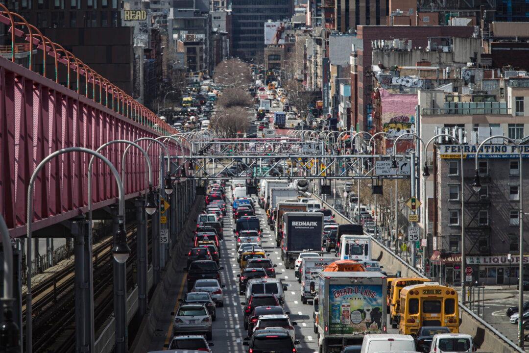 Federal Agency Says All Cars Need Alcohol Detectors and a New Law May Soon Require Them