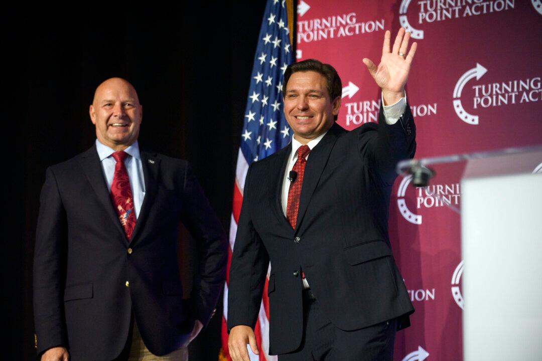 Mastriano Says He’d Model Desantis-Style Governorship for Pennsylvania