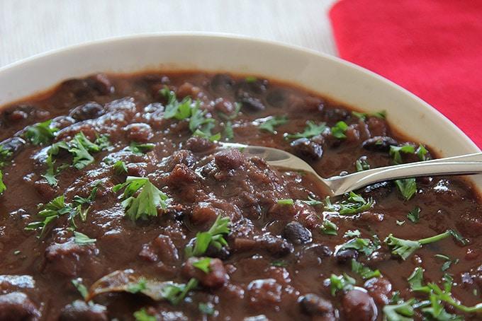Smoky Oregano Black Beans