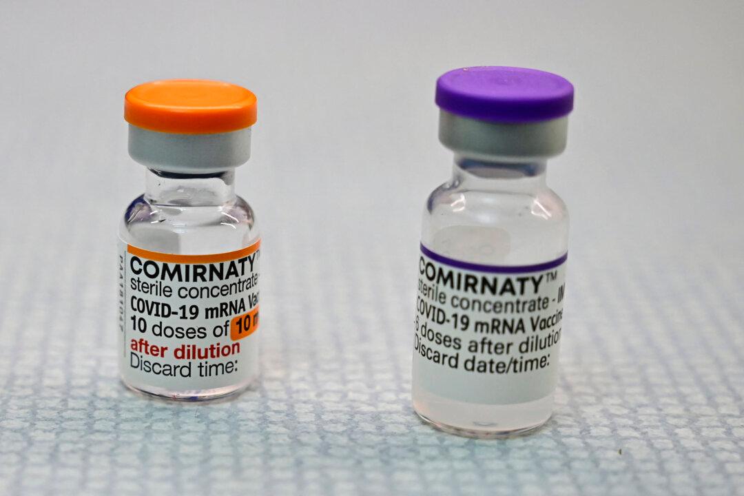 Comirnaty, Spikevax Become Available for 1st Time in United States