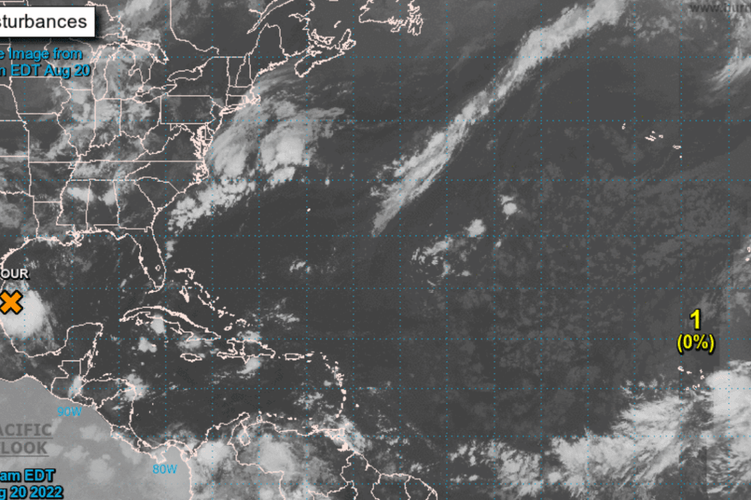 US NHC Says 70 Percent Chance of Cyclone Forming Over Southwestern Gulf of Mexico