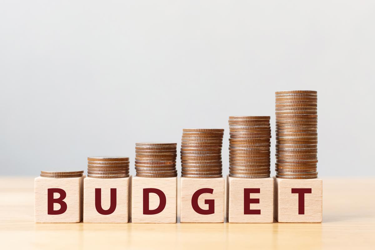 Impact of Higher Rates on Couples With Merged Finances