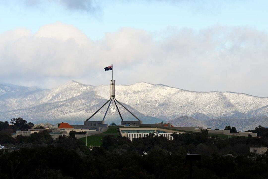 Public Sector Offered 10.5 Percent Pay Rise