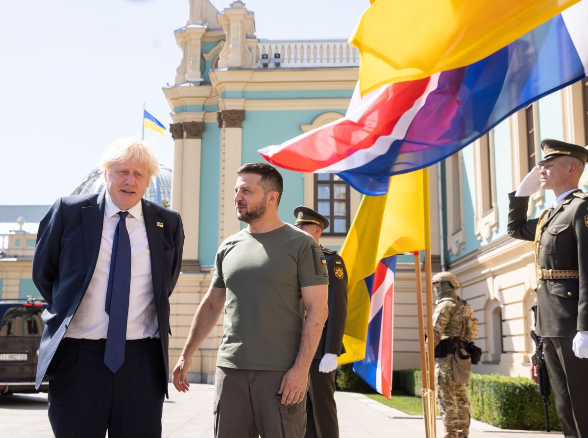 Boris Johnson Makes Surprise Visit to Kyiv on Ukraine’s Independence Day