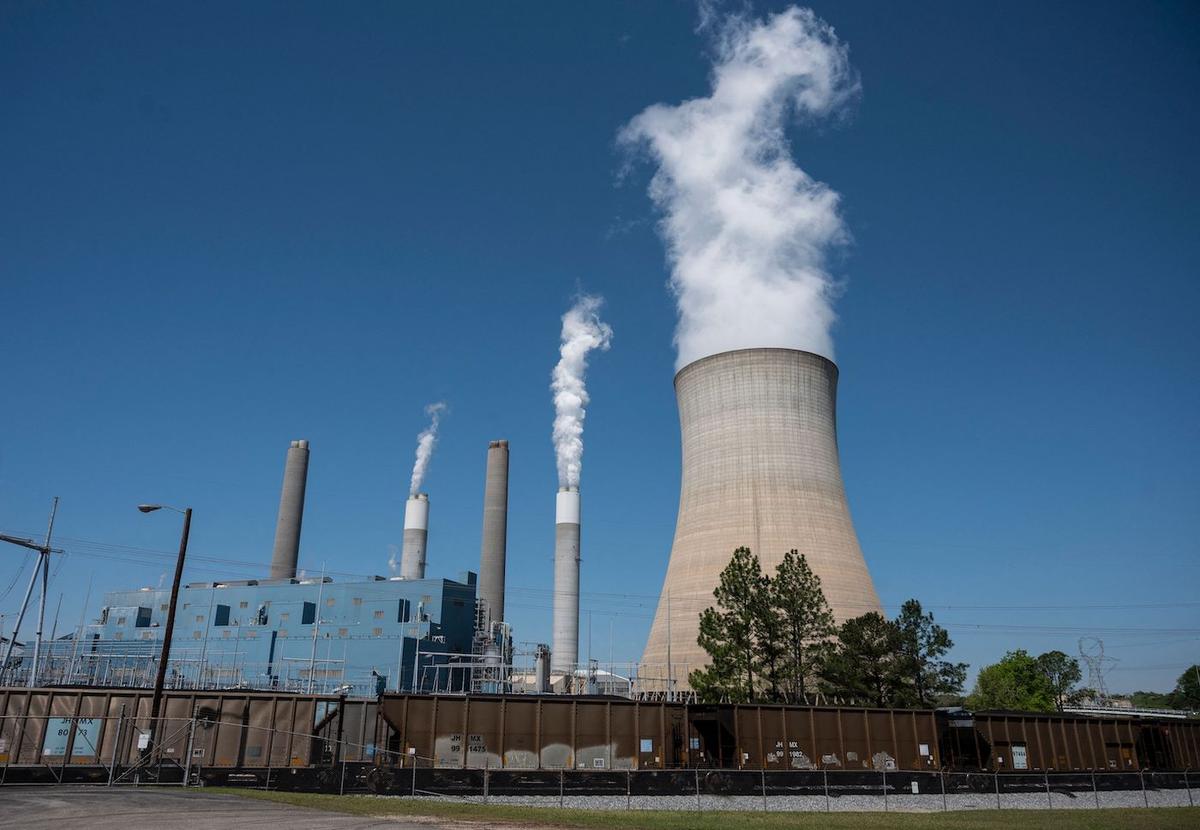 US Government Imposes First-of-Its-Kind Fee on Greenhouse Gas Emissions