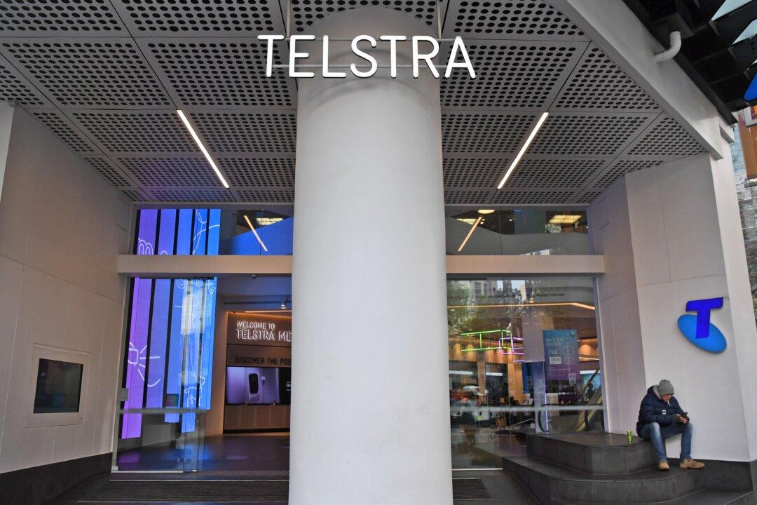 Telstra Joins Forces with SpaceX to Transform Regional Connectivity