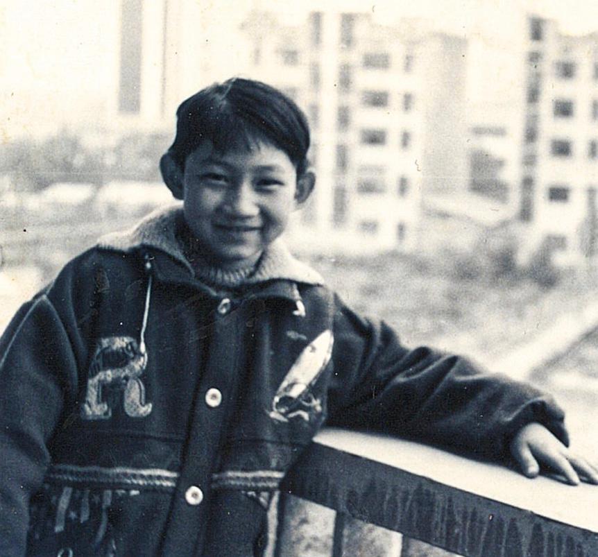 Snapshot from Steven Wang’s childhood in China. (Courtesy of Steven Wang)