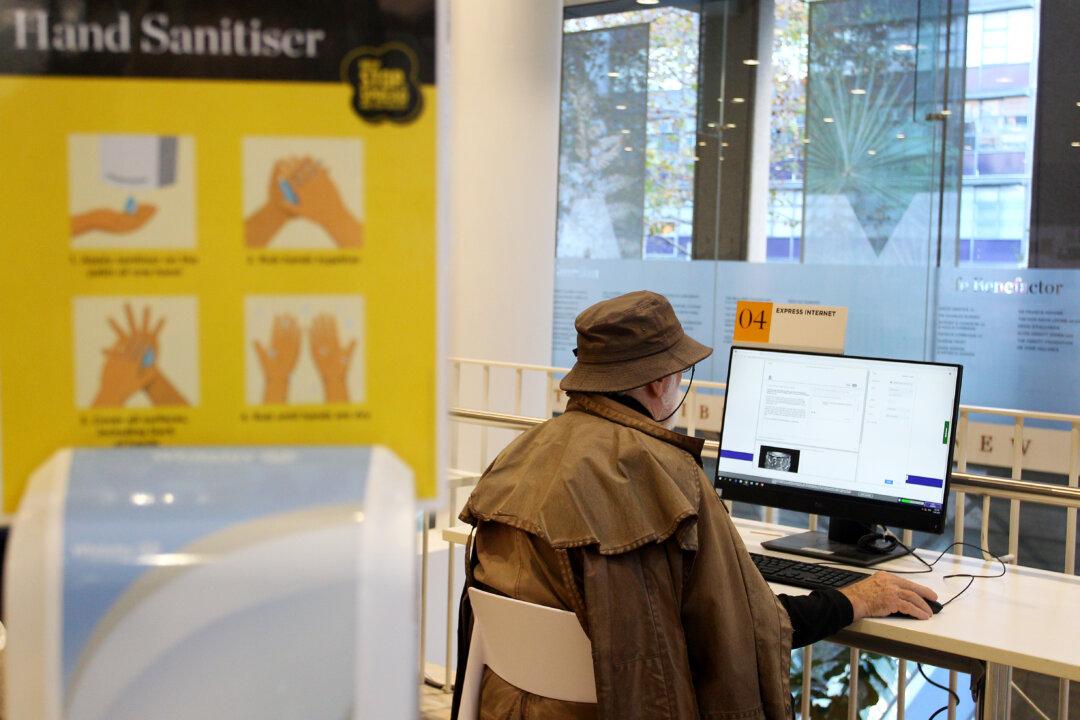 Australia Warned of Falling Behind in Technology Race