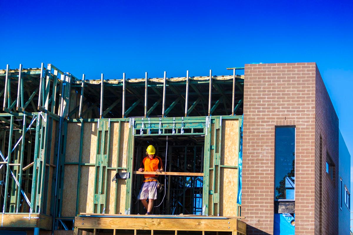 94 Percent of Income on Rent: Australian Youth Grappling With Affordability Crisis