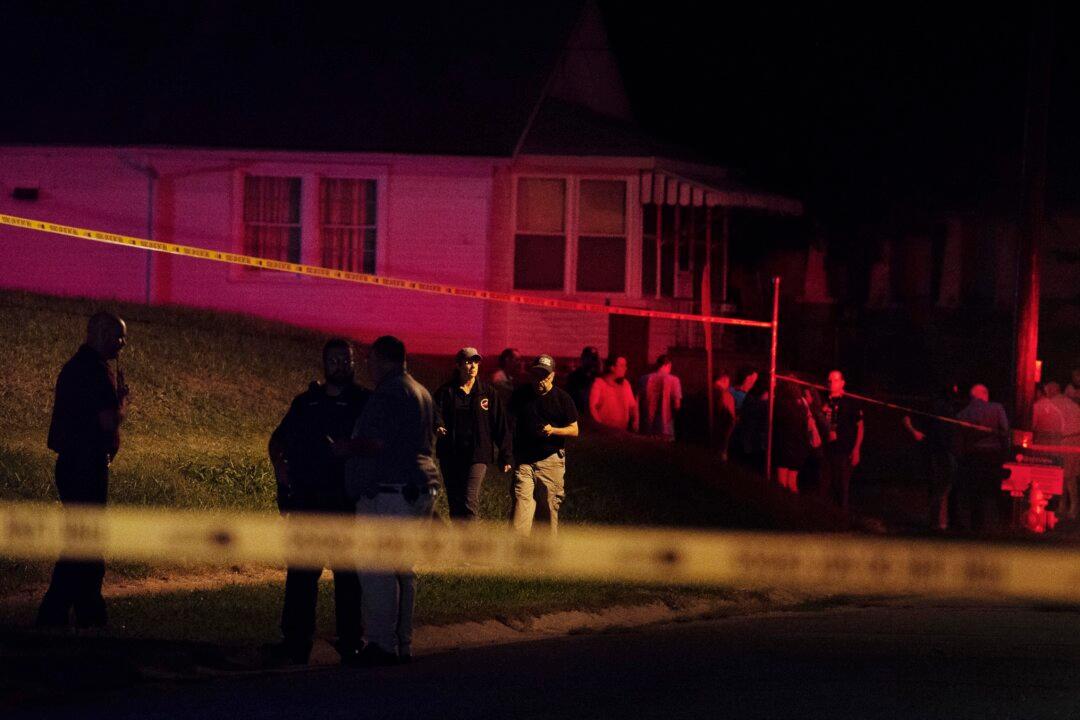 2 Dead, 2 Wounded in Shooting at Kentucky Homeless Shelter