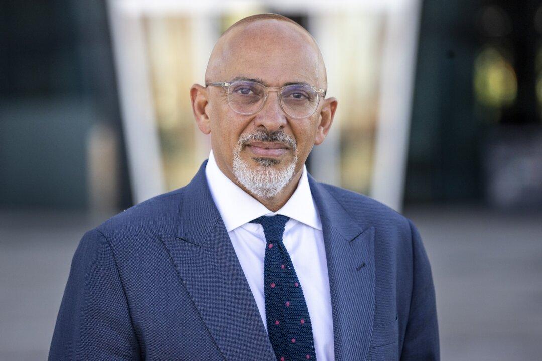 High Energy Bills ‘Really Hard’ for Middle-Income British Households: Chancellor