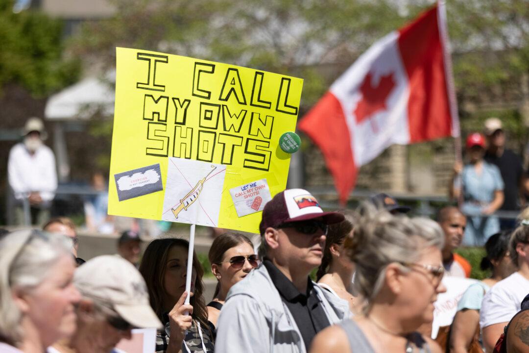 Western University to Delay COVID Booster Mandate to Early 2023