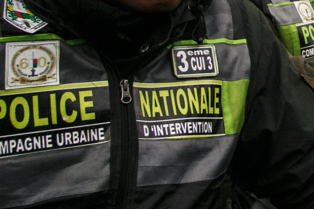 Madagascar Police Fire on Mob Attacking Station; 11 Killed