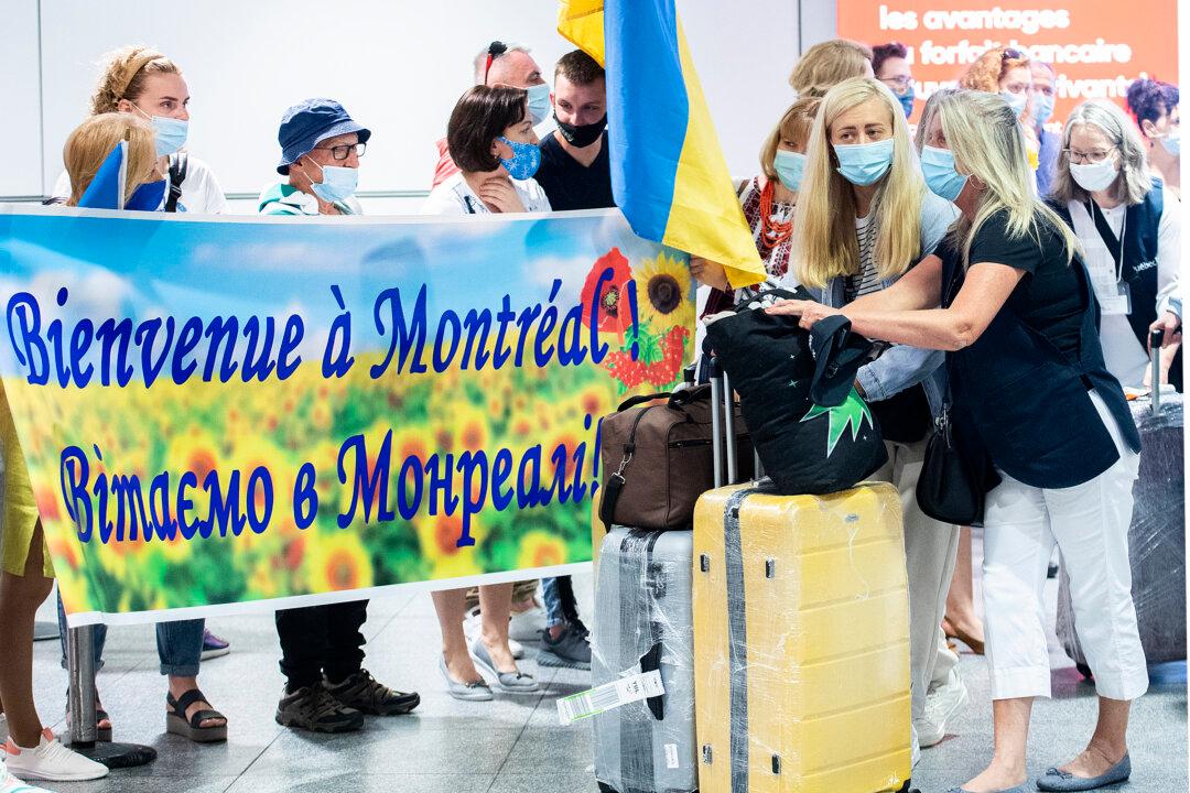 Ottawa to Book Hotel Rooms Across Canada to House Ukrainian Refugees