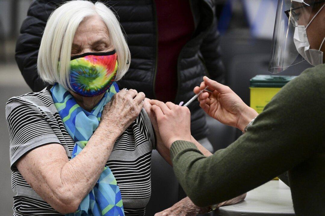 Health Canada Approves Moderna’s Omicron Booster Vaccine