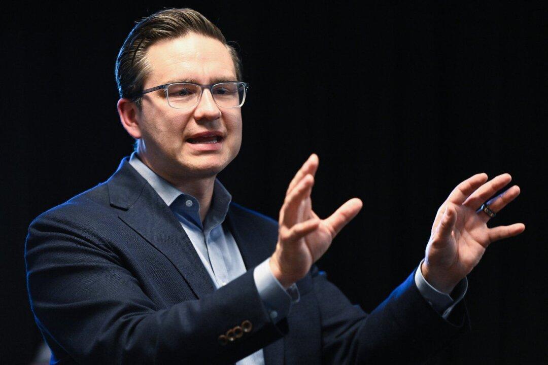 Liberal Caucus Retreat Looks to Prepare for Poilievre, Fall Sitting