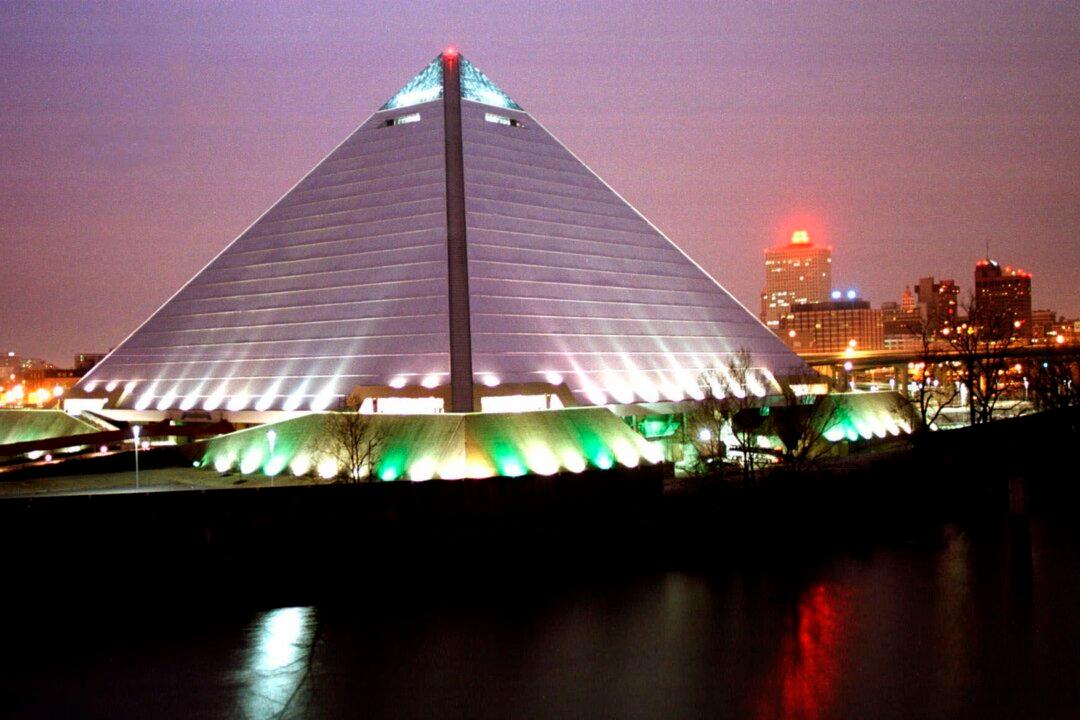 Census Undercounted Memphis by 16,000 Residents, Mayor Says