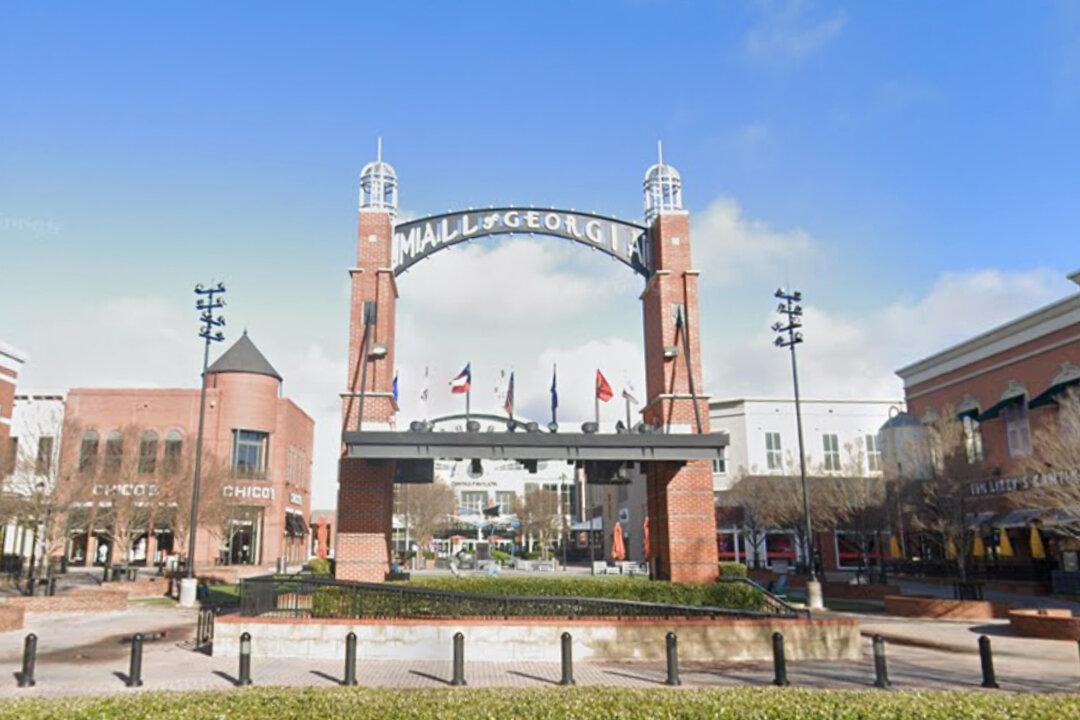 Stabbing, Shooting at Georgia Mall Outside Atlanta