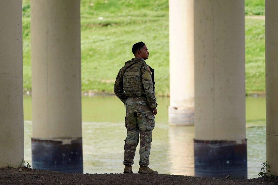 4 States Deploy National Guard to US–Mexico Border