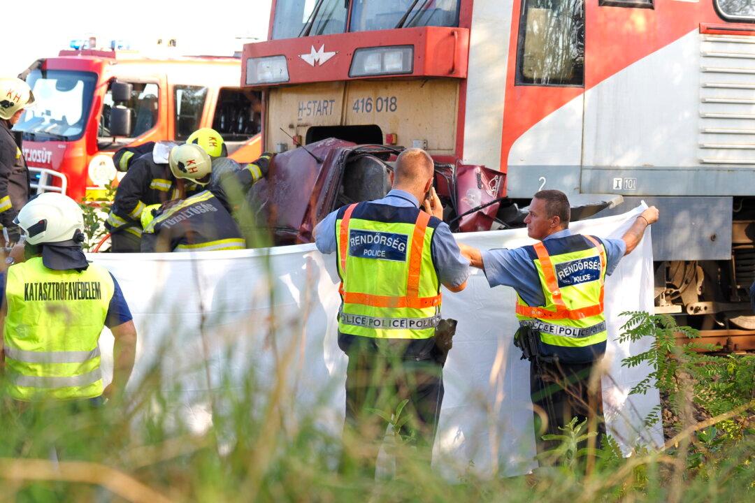 7 Killed in Hungary After Train Collides With Vehicle