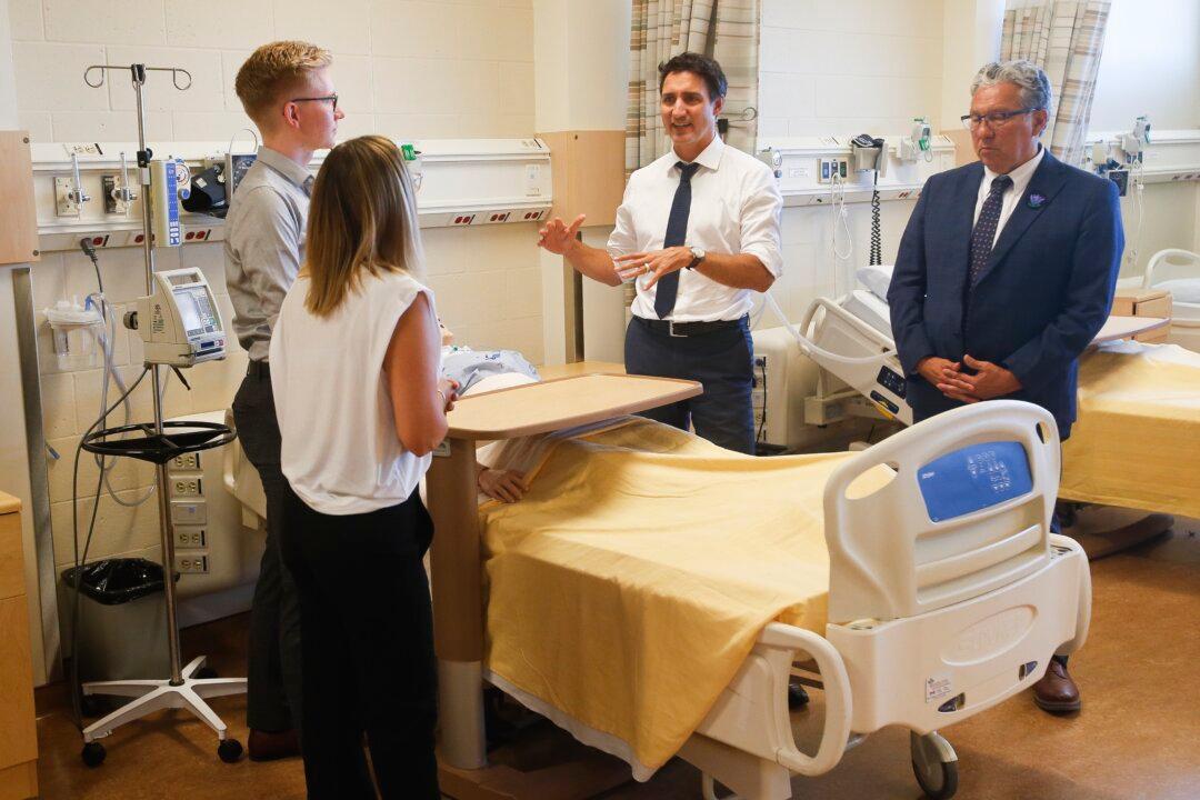 Getting ‘Up-to-Date’ with Vaccination Will Reduce Need for COVID Restrictions: Trudeau