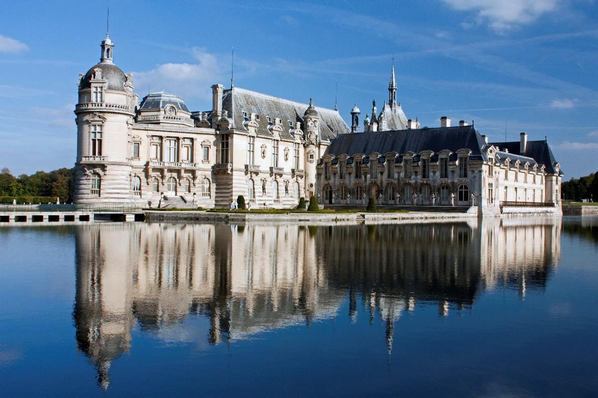 Honoring the Past Through Art and Beauty: The Château de Chantilly