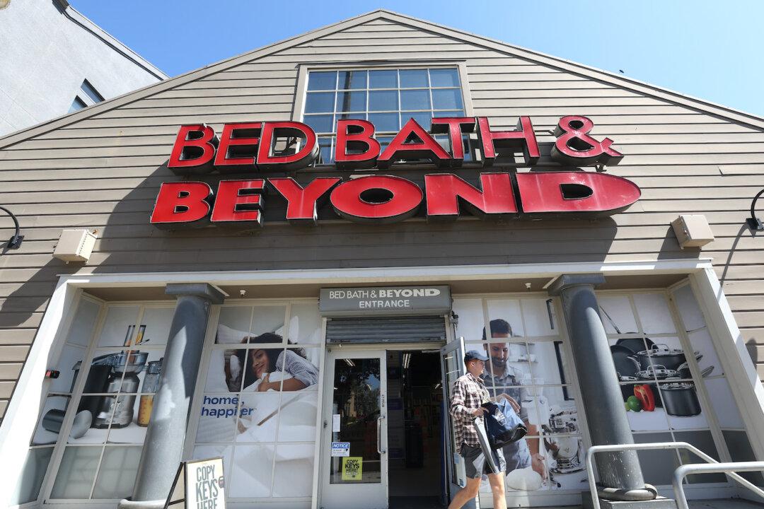 Bed Bath & Beyond Reports Deeper Losses Than Prior Warnings