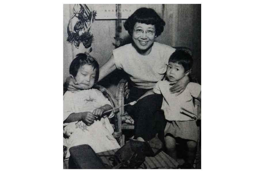 Deceased at 107, Famed Photographer Tsuneko Sasamoto Shares Longevity Secrets