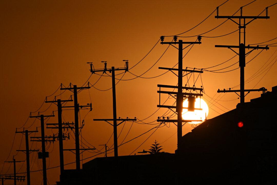 California Power Grid Operator Says ‘Miscommunication’ Caused Unnecessary Blackouts