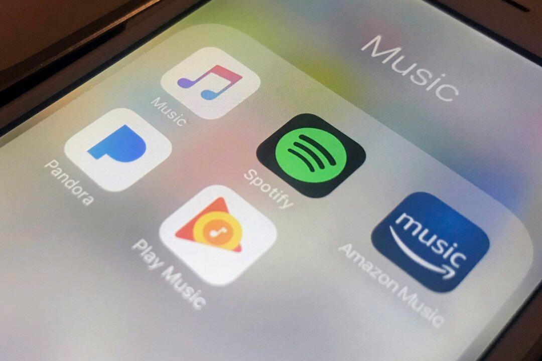 Digital Media Companies Petition the Senate to Slow Process on Internet Regulation Bill